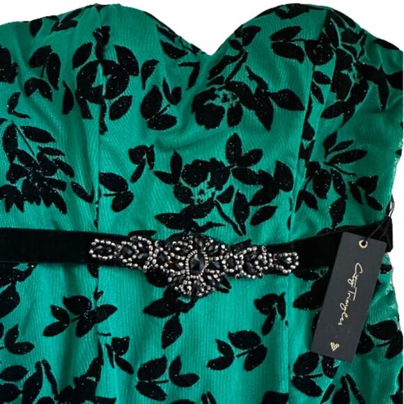 City Triangles Green Black Strapless Mermaid Formal Gown Dress Size 9 Junior NEW - Picture 9 of 14